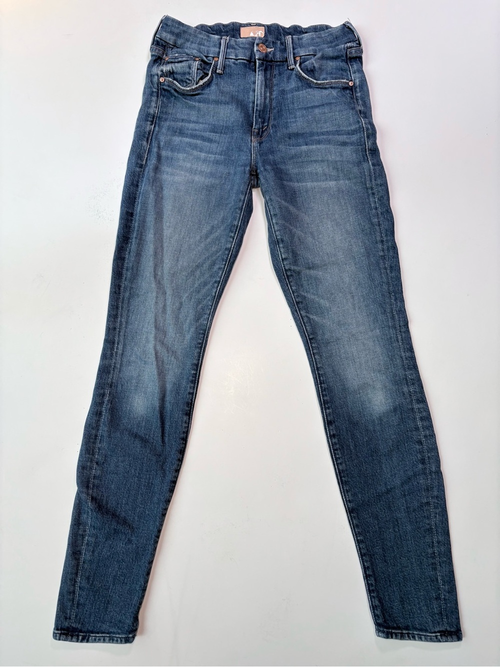MOTHER Denim Skinny Jeans in Dark Blue Wash